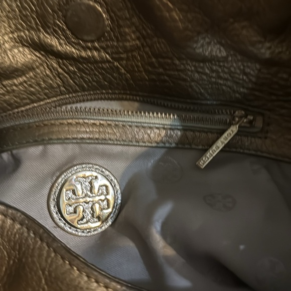 Tory Burch Thea Chain shoulder slouchy tote - Picture 4 of 16